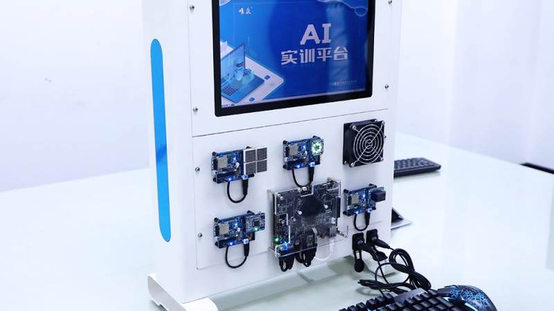 运动传感器工作原理是什么?从加速度到姿态识别的完整解析